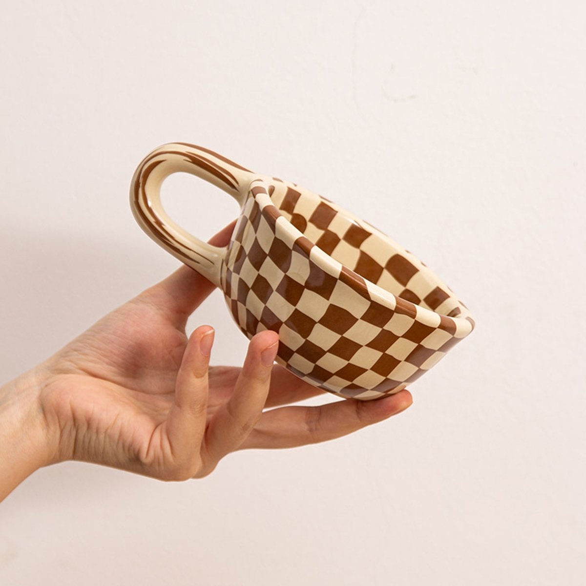 كوب قهوة سيراميك مع مقبض على ش - مراجعة Coffee Tea & Jane وسعره
