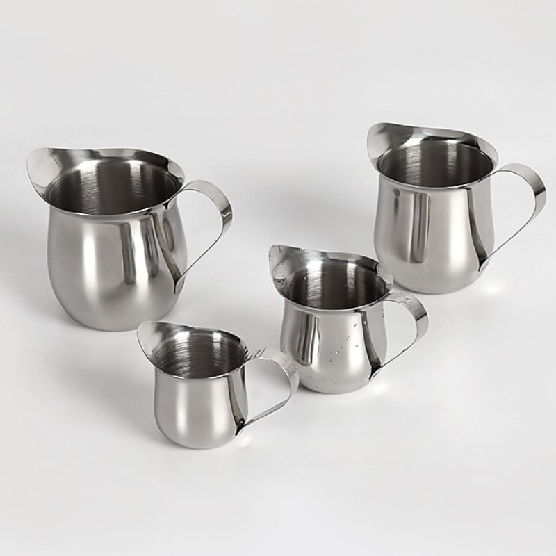 إبريق رغوة القهوة والحليب بسعا - مراجعة Barista Milk Jug وسعره