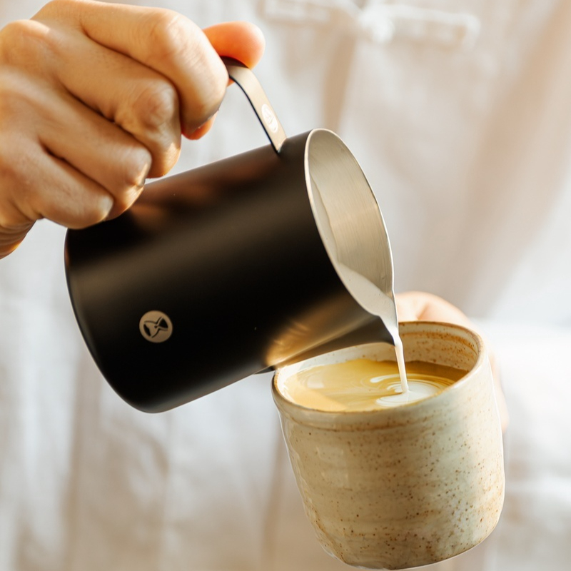 إبريق تيمور كومبراند دارما لات - مراجعة Barista Milk Jug وسعره
